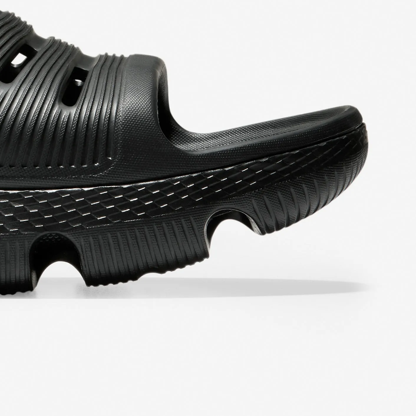 4.ZERØGRAND All-Day Slide Sandal