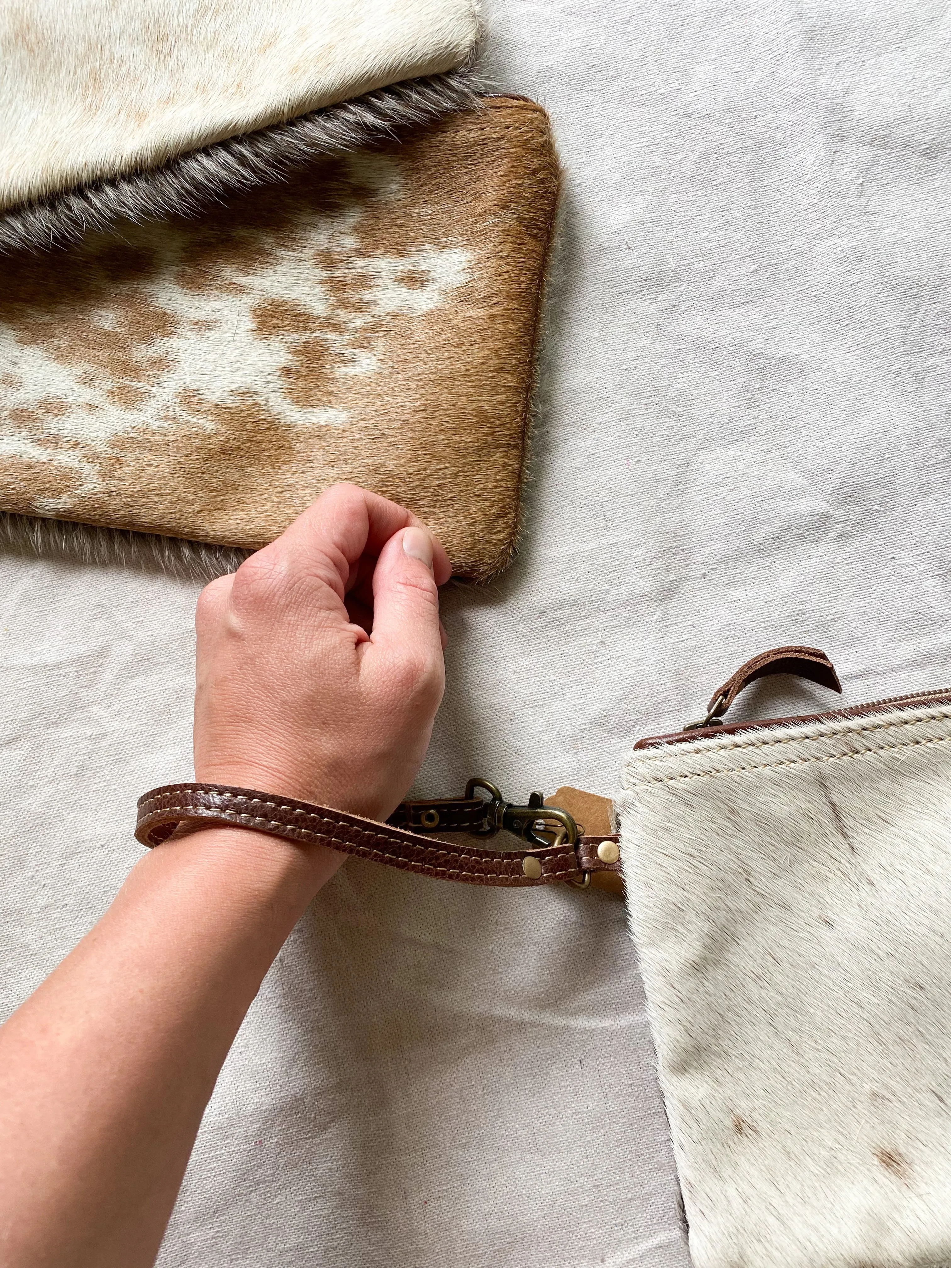 Radley cowhide [medium] clutch
