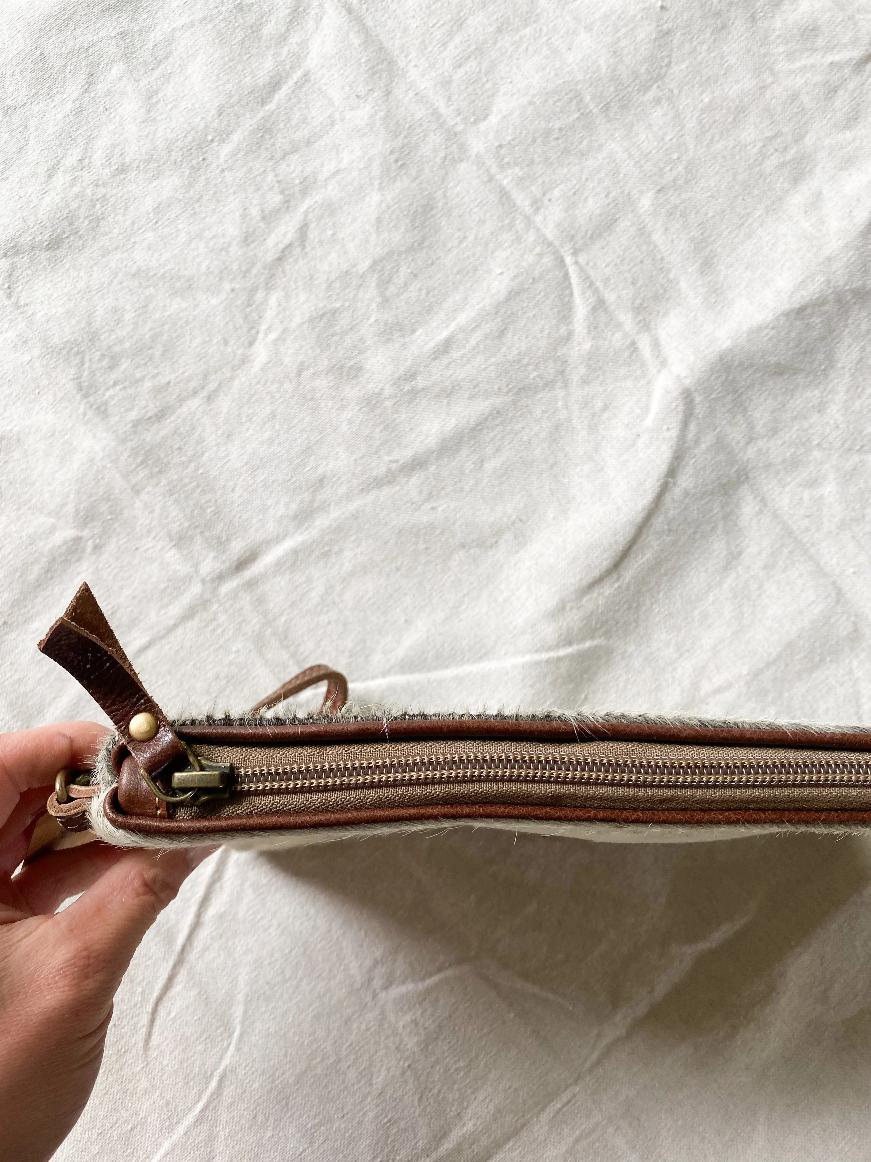 Radley cowhide [medium] clutch